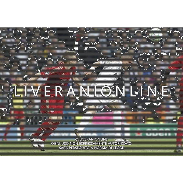 Madrid (25/04/2012).- Estadio Santiago Bernabeu. UEFA Champions League. Real Madrid-Bayern Munchen. Bastian Schweinsteiger, Pepe. Photo: Alex Cid-Fuentes / ALFAQUI /AGENZIA ALDO LIVERANI SAS - ITALY ONLY -