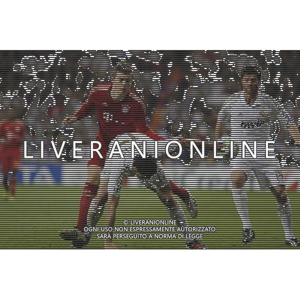 Madrid (25/04/2012).- Estadio Santiago Bernabeu. UEFA Champions League. Real Madrid-Bayern Munchen. Toni Kroos, Arbeloa, Xabi Alonso. Photo: Alex Cid-Fuentes / ALFAQUI /AGENZIA ALDO LIVERANI SAS - ITALY ONLY -