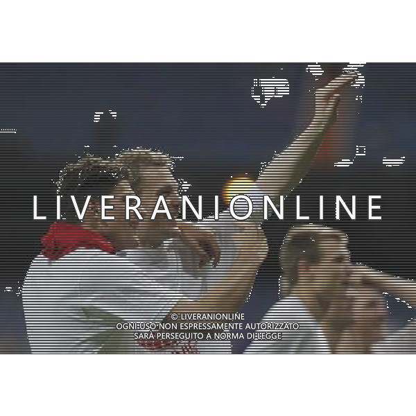 Madrid (25/04/2012).- Estadio Santiago Bernabeu. UEFA Champions League. Real Madrid-Bayern Munchen. Mario Gomez, Manuel Neuer. Photo: Alex Cid-Fuentes / ALFAQUI /AGENZIA ALDO LIVERANI SAS - ITALY ONLY -