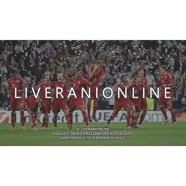 firo : FuÃŸball,Fussball, Champions League Halbfinale 25.04.2012 Saison 2011/2012 Real Madrid FCB FC Bayern MÃ¼nchen Muenchen 1:3 n.E. jubel beim elfmeterschieÃŸen $worldrightsEs gelten unsere AGB, einsehbar auf www.firosportphoto.de copyright by firo sportphoto: Coesfelder StraÃŸe 207Â  48249 DÃ¼lmen (Duelmen) www.firosportphoto.de mail@firosportphoto.de (V o l k s b a n k B o c h u m - W i t t e n ) BLZ.: 430 601 29 Kt. Nr.: 341 117 100 Tel:Â  02594 - 9916004 Fax:Â  02594 - 9916005 /AG ALDO LIVERANI - ITALY ONLY -