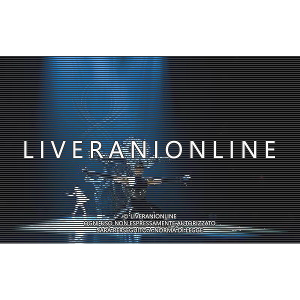 (120426) -- MONTREAL (CANADA), April 26, 2012 () -- Cirque du Soleil\'s performers attend its latest production Amaluna in Montreal, Canada, on April 24, 2012. After several months\' rehearsal, Canada\'s Cirque du Soleil started its tour of its latest Amaluna, adapted from Greek myth and Shakespeare\'s works, in Montreal, Toronto and Vancouver. (/Andrew Soong) (lr) ©photoshot/AGENZIA ALDO LIVERANI SAS - ITALY ONLY - Gli artisti del Cirque du Soleil ha iniziato la sua tournee del suo ultimo spettacolo Amaluna, tratto dal mito greco e le opere di Shakespeare, a Montreal, Toronto e Vancouver (CANADA), 26 aprile 2012