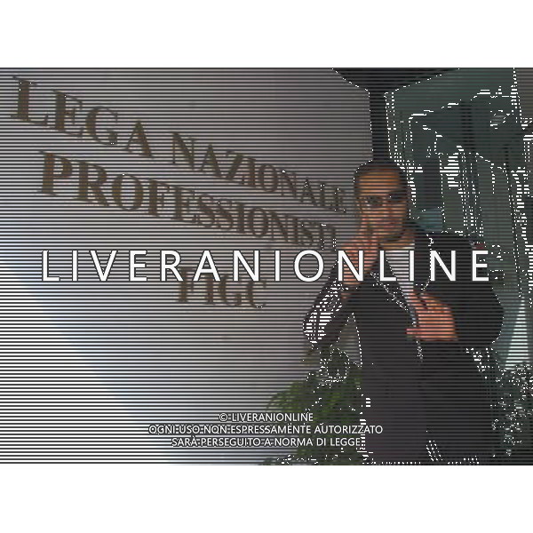 Milano Lega Calcio 28/06/2004 Conferenza Stampa Presentazione Supercoppa Tim 2004 nella foto Saadi Al Gheddafi foto gigi arcaini/agenzia aldo liverani