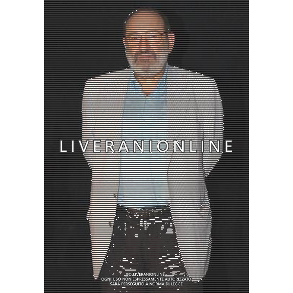 MILANO 28/06/04 -TEATRO DAL VERME- NELLA FOTO: ECO UMBERTO AL TEATRO DAL VERME PH: STEFANO CAPRA/AG. ALDO LIVERANI