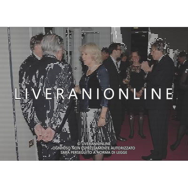 01/05/12 Camilla, The Duchess of Cornwall at The London Library Life in Literature Awards 2012 in London ©photoshot/AGENZIA ALDO LIVERANI SAS - ITALY ONLY - REALI INGLESI: Camilla Duchessa di Cornovaglia alla London Library Life in Literature Awards 2012 a Londra