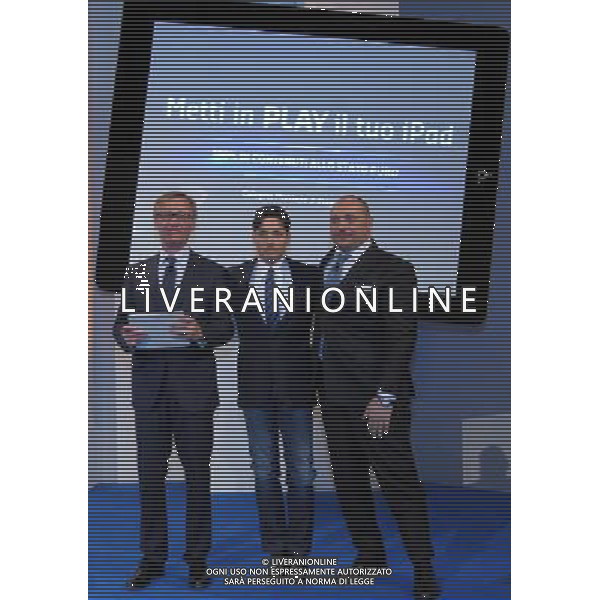 COLOGNO M.se (MI) 3/5/2012 STUDI TELEVISIVI DI MEDIASET PRESENTAZIONE DELL\' APPLICAZIONE \'PREMIUM PLAY SU iPOD\' NELLA FOTO PIER SILVIO BERLUSCONI, MARCO ROSINI E FRANCO RICCI FOTO ROMANO/AG ALDO LIVERANI