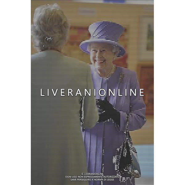 The Queen and the Duke of Edinburgh arrive Crewkerne Town Hall for the second stop of their Somerset tour which is part of her Diamond Jubilee Tour of the UK. /PHOTOSHOT/ALDO LIVERANI SAS . ITALY ONLY -