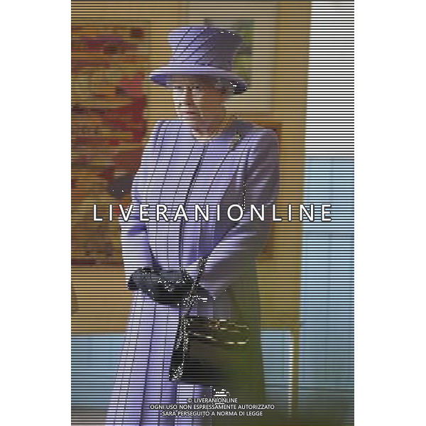 The Queen and the Duke of Edinburgh arrive Crewkerne Town Hall for the second stop of their Somerset tour which is part of her Diamond Jubilee Tour of the UK. /PHOTOSHOT/ALDO LIVERANI SAS . ITALY ONLY -