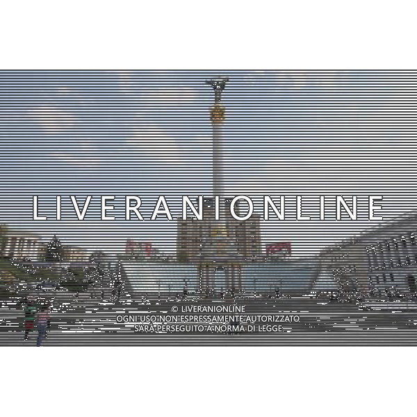 KIJOW 27.04.2012 KIJOW - MIASTO GOSPODARZ UEFA EURO 2012 --- KIEV - THE HOST CITY FOR UEFA EURO 2012 PLAC NIEZALEZNOSCI --- MAIDAN NEZALEZHNOSTI --- INDEPENDENCE SQUARE FOT. PIOTR KUCZA --- Newspix.pl AG ALDO LIVERANI S A S ONLY ITALY *** Local Caption *** www.newspix.pl mail us: info@newspix.pl call us: 0048 022 23 22 222 --- Polish Picture Agency by Ringier Axel Springer Poland