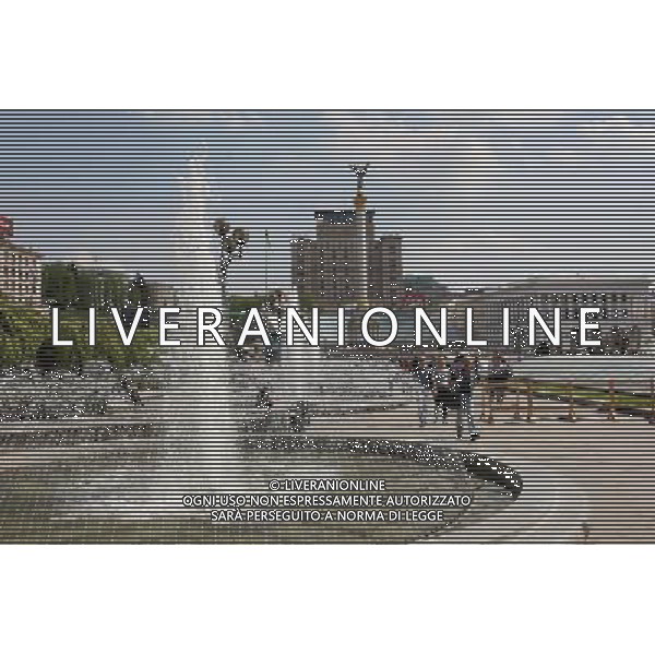 KIJOW 27.04.2012 KIJOW - MIASTO GOSPODARZ UEFA EURO 2012 --- KIEV - THE HOST CITY FOR UEFA EURO 2012 PLAC NIEZALEZNOSCI --- MAIDAN NEZALEZHNOSTI --- INDEPENDENCE SQUARE FOT. PIOTR KUCZA --- Newspix.pl AG ALDO LIVERANI S A S ONLY ITALY *** Local Caption *** www.newspix.pl mail us: info@newspix.pl call us: 0048 022 23 22 222 --- Polish Picture Agency by Ringier Axel Springer Poland