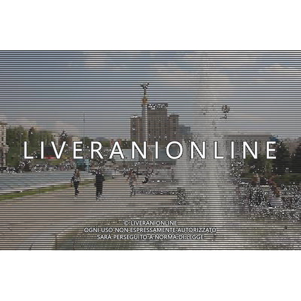 KIJOW 27.04.2012 KIJOW - MIASTO GOSPODARZ UEFA EURO 2012 --- KIEV - THE HOST CITY FOR UEFA EURO 2012 PLAC NIEZALEZNOSCI --- MAIDAN NEZALEZHNOSTI --- INDEPENDENCE SQUARE FOT. PIOTR KUCZA --- Newspix.pl AG ALDO LIVERANI S A S ONLY ITALY *** Local Caption *** www.newspix.pl mail us: info@newspix.pl call us: 0048 022 23 22 222 --- Polish Picture Agency by Ringier Axel Springer Poland