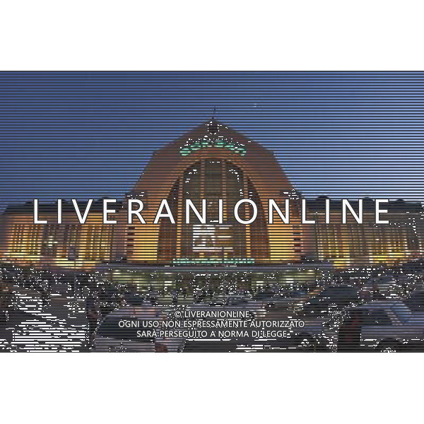 KIJOW 27.04.2012 KIJOW - MIASTO GOSPODARZ UEFA EURO 2012 --- KIEV - THE HOST CITY FOR UEFA EURO 2012 DWORZEC KOLEJOWY --- RAILWAY STATION FOT. PIOTR KUCZA --- Newspix.pl AG ALDO LIVERANI S A S ONLY ITALY *** Local Caption *** www.newspix.pl mail us: info@newspix.pl call us: 0048 022 23 22 222 --- Polish Picture Agency by Ringier Axel Springer Poland