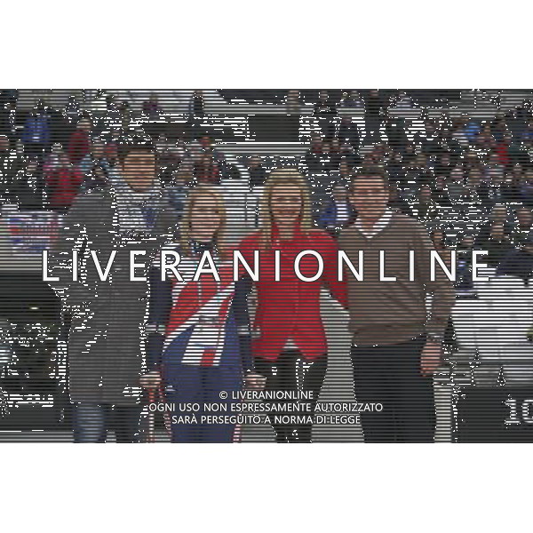 Seb Coe, Chair of LOCOG, Gabby Logan, Vernon Kay and Danielle Brown, Paralympic Archer mark the opening of the Olympic Stadium in front of a host of celebrities and sports stars and 40,000 spectators. Picture taken on 05 May 12 by Dave Tully for LOCOG. AG ALDO LIVERANI S A S ONLY ITALY