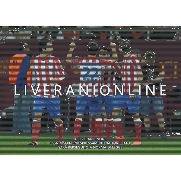 firo Fu§ball,Fussball, 09.05.2012 EL, UEFA Europa League Finale, Finale 2012, Final, Bukarest 2012, Saison 2011/2012 Atletico Madrid - Atletic Bilbao 3:0 Torjubel, Jubel, Falcao, Atletico Madrid, Tor zum 1:0, Jubel mit Diego, Atletico Madrid, Gestik $worldrightsEs gelten unsere AGB, einsehbar auf www.firosportphoto.de copyright by firo sportphoto: Coesfelder Stra§e 207Ê 48249 D † L M E N (Duelmen) www.firosportphoto.de mail@firosportphoto.de (V o l k s b a n k B o c h u m - W i t t e n ) BLZ.: 430 601 29 Kt. Nr.: 341 117 100 Tel:Ê 02594-9916004 Fax:Ê 02594-9916005 BUCAREST_FINALE EUROPA LEGUE Atletico Madrid-Athletic Bilbao AG ALDO LIVERANI SAS - ITALY ONLY -