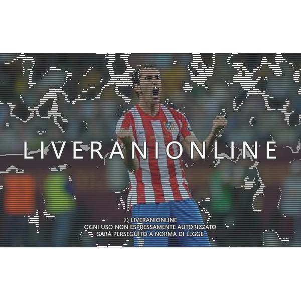 firo Fu§ball,Fussball, 09.05.2012 EL, UEFA Europa League Finale, Finale 2012, Final, Bukarest 2012, Saison 2011/2012 Atletico Madrid - Atletic Bilbao 3:0 Torjubel, Jubel, Diego Godin, Atletico Madrid, Gestik $worldrightsEs gelten unsere AGB, einsehbar auf www.firosportphoto.de copyright by firo sportphoto: Coesfelder Stra§e 207Ê 48249 D † L M E N (Duelmen) www.firosportphoto.de mail@firosportphoto.de (V o l k s b a n k B o c h u m - W i t t e n ) BLZ.: 430 601 29 Kt. Nr.: 341 117 100 Tel:Ê 02594-9916004 Fax:Ê 02594-9916005 BUCAREST_FINALE EUROPA LEGUE Atletico Madrid-Athletic Bilbao AG ALDO LIVERANI SAS - ITALY ONLY -