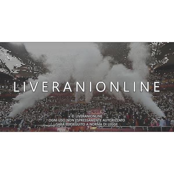 firo Fu§ball,Fussball, 09.05.2012 EL, UEFA Europa League Finale, Finale 2012, Final, Bukarest 2012, Saison 2011/2012 Atletico Madrid - Atletic Bilbao 3:0 Winner Sieger UEFA LEAGUE FINALE 2012 Atletico Madrid, Mannschaft von Atletico prŠsentiert den Pokal, Sieger, Jubel, Freude, Konfetti, Rauch, †bersicht, Uebersicht $worldrightsEs gelten unsere AGB, einsehbar auf www.firosportphoto.de copyright by firo sportphoto: Coesfelder Stra§e 207Ê 48249 D † L M E N (Duelmen) www.firosportphoto.de mail@firosportphoto.de (V o l k s b a n k B o c h u m - W i t t e n ) BLZ.: 430 601 29 Kt. Nr.: 341 117 100 Tel:Ê 02594-9916004 Fax:Ê 02594-9916005 BUCAREST_FINALE EUROPA LEGUE Atletico Madrid-Athletic Bilbao AG ALDO LIVERANI SAS - ITALY ONLY -
