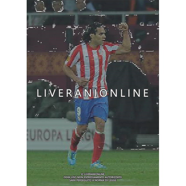firo Fu§ball,Fussball, 09.05.2012 EL, UEFA Europa League Finale, Finale 2012, Final, Bukarest 2012, Saison 2011/2012 Atletico Madrid - Atletic Bilbao 3:0 Torjubel, Jubel, Falcao, Atletico Madrid, Gestik $worldrightsEs gelten unsere AGB, einsehbar auf www.firosportphoto.de copyright by firo sportphoto: Coesfelder Stra§e 207Ê 48249 D † L M E N (Duelmen) www.firosportphoto.de mail@firosportphoto.de (V o l k s b a n k B o c h u m - W i t t e n ) BLZ.: 430 601 29 Kt. Nr.: 341 117 100 Tel:Ê 02594-9916004 Fax:Ê 02594-9916005 BUCAREST_FINALE EUROPA LEGUE Atletico Madrid-Athletic Bilbao AG ALDO LIVERANI SAS - ITALY ONLY -