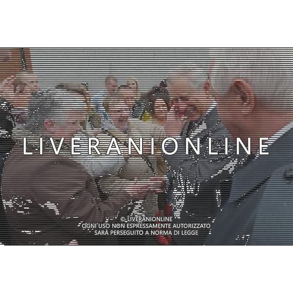 The Duke of Rothesay speaks to well wishers as he leaves the North West Youth Project in Kilmarnock. ©photoshot/AGENZIA ALDO LIVERANI SAS - ITALY ONLY - REALI INGLESI: Il principoe Carlo d\'inghilterra in visita ai giovani del Nord Ovest Progetto a Kilmarnock. Scozia