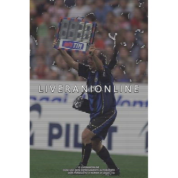 MILANO, 26-05-02 DFP/MARCO LUSSOSO 7 DERBY DEL CUORE NELLA FOTO: FICHI D\'INDIA AG ALDO LIVERANI S A S 