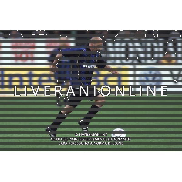 MILANO, 26-05-02 DFP/MARCO LUSSOSO 7ç DERBY DEL CUORE NELLA FOTO: ALDO CATALDO BAGAGLIO AG ALDO LIVERANI S A S 