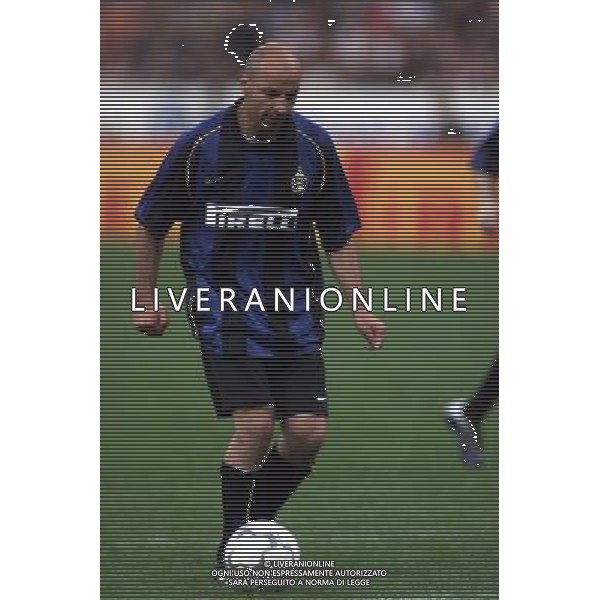 MILANO, 26-05-02 DFP/MARCO LUSSOSO 7ç DERBY DEL CUORE NELLA FOTO: ALDO CATALDO BAGAGLIO AG ALDO LIVERANI S A S 