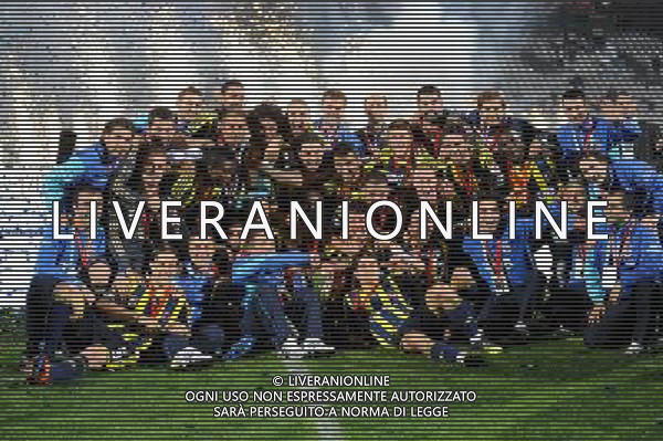 Ziraat Turkish Cup Final Match between Bursaspor and Fenerbahce at 19 mayis Stadium in Ankara on may 16, 2012. Scored: Bursaspor 0 - Fenerbahce 4 Pictured: Fenerbahce players celebrate with the trophy after the match. PUCHAR TURCJI LIGA TURECKA FINAL SEZON 2011/2012 PILKA NOZNA FOT.SESKIM PHOTO/NEWSPIX.PL TURKEY, GERMANY, AUSTRIA AND UK OUT !!! --- Newspix.pl /AGF ALDO LIVERANI SAS - ITALY ONLY - *** Local Caption *** .