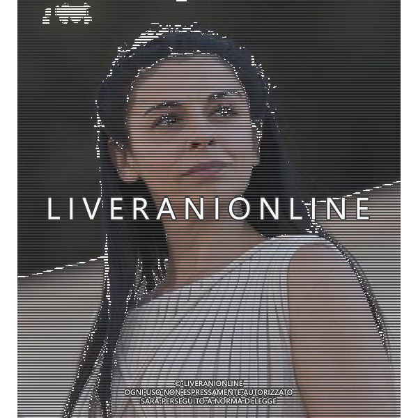 (120517) -- ATHENS, May 17, 2012 () -- Greek actress Ino Menegaki, playing the role of High Priestess, is seen during a dress rehearsal for the flame handover ceremony of the London 2012 Olympic Games in Athens, Greece, May 16, 2012. On Thursday, the official handover ceremony of the Sacred Flame will take place at the Panathenaic Stadium, where the first modern Olympics was held in 1896. (/Liu Yongqiu) (bxf) ©photoshot/AGENZIA ALDO LIVERANI SAS - ITALY ONLY - Prova generale della cerimonia di consegna della fiamma sacra olimpica dei Giochi olimpici di Londra 2012, che si svolgera\' presso lo Stadio Panatenee, dove si sono svolte le prime Olimpiadi moderne nel 1896, Atene, Grecia, 16 maggio 2012.