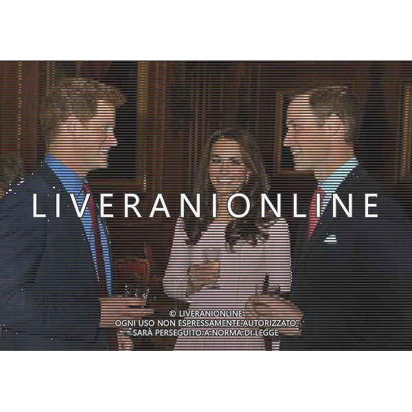 The Duke and Duchess of Cambridge talks to Prince Harry before a reception in the Waterloo Chamber, before her Sovereign Monarchs Jubilee lunch at Windsor Castle. ©photoshot/Agenzia Aldo Liverani Sas - ITALY ONLY - REALI INGLESI: La regina d\'inghilterra incontra Re e regine, sovrani e capi di stato di 26 paesi stranieri al Castello di Windsor per un pranzo di celebrazione del Giubileo di diamante a Londra