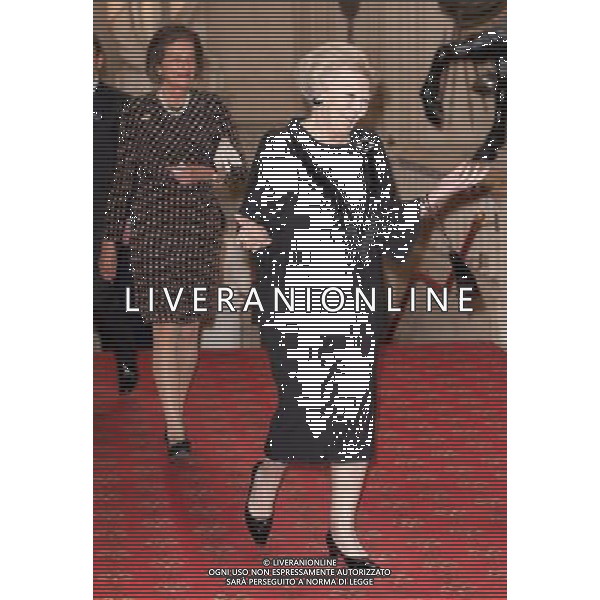 The Queen of the Netherlands arrives at a lunch for Sovereign Monarch\'s held in honour of Queen Elizabeth II\'s Diamond Jubilee, at Windsor Castle, in Windsor, Berkshire. ©photoshot/Agenzia Aldo Liverani Sas - ITALY ONLY - REALI INGLESI: La regina d\'inghilterra incontra Re e regine, sovrani e capi di stato di 26 paesi stranieri al Castello di Windsor per un pranzo di celebrazione del Giubileo di diamante a Londra