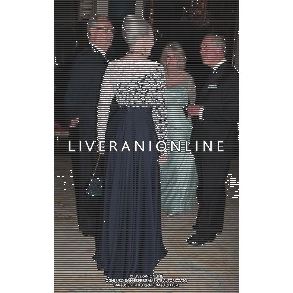 The Prince of Wales and the Duchess of Cornwall greet Queen Margarethe II of Denmark and Prince Henrik as they arrive for a dinner at Buckingham Palace, London, for foreign sovereigns to commemorate the Diamond Jubilee. ©photoshot/Agenzia Aldo Liverani Sas - ITALY ONLY - REALI INGLESI: Carlo Principe di Galles e la Duchessa di Cornovaglia ospite una cena per i sovrani stranieri per commemorare il giubileo di diamante a Buckingham Palace, a Londra. 