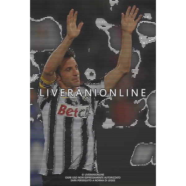 Coppa Italia TIM Cup 2011/2012 Finale Roma - 20.05.2012 Juventus-Napoli Nella Foto:del piero saluta i tifosi /Ph.Vitez-Ag. Aldo Liverani