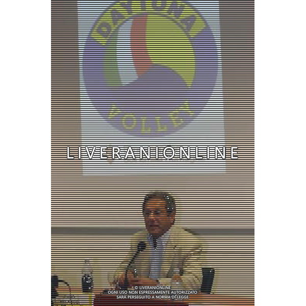 MODENA, 05 / 07 / 2004 PRESENTAZIONE JULIO VELASCO COME NUOVO TECNICO DAYTONA VOLLEY MODENA ANNO 2004/5 NELLA FOTO: JULIO VELASCO PH FIOCCHI ALESSANDRO / AG ALDO LIVERANI