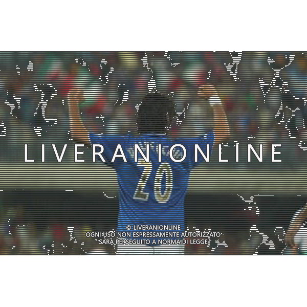 CAMPOBASSO 03/06/2003 ITALIA - IRLANDA DEL NORD AMICHEVOLE NELLA FOTO DELVECCHIO MARCO ESULTANTE FOTO PECORARO/AGENZIA ALDO LIVERANI