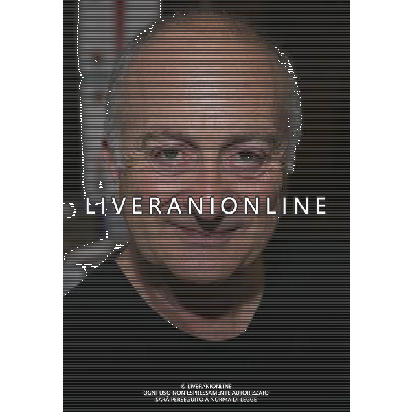 Tony Robinson at Holy Trinity Church Guildford to promote his book Weird Wonders The Egyptians Guildford Surrey England ©photoshot/AGENZIA ALDO LIVERANI SAS - ITALY ONLY - Tony Robinson alla presentazione del suo libro \'Lo strano mondo delle meraviglie Gli egiziani \' in Inghilterra