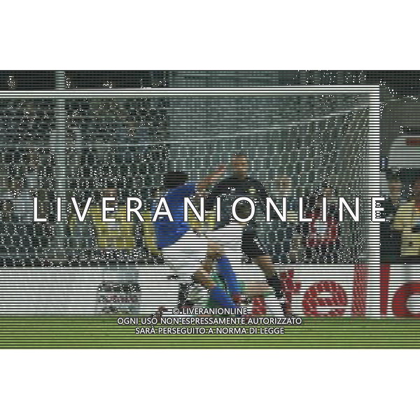 CAMPOBASSO 03/06/2003 ITALIA - IRLANDA DEL NORD AMICHEVOLE NELLA FOTO GOL CORRADI FOTO PECORARO/AGENZIA ALDO LIVERANI