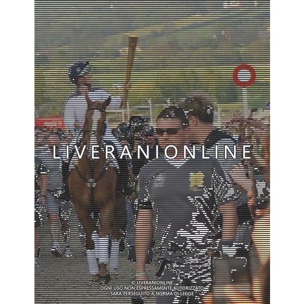  Zara Phillips on Toytown with the Olympic torch at Cheltenham Racecourse as part of the Olympic Torch Evening celebrations Date 23rd May 2012 AG ALDO LIVERANI S A S ONLY ITALY