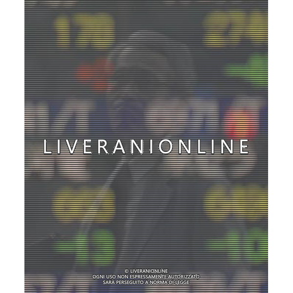 (120531) -- TOKYO, May 31, 2012 () -- A pedestrian walks past a stock index screen in Tokyo, Japan, May 31, 2012. Nikkei plunged sharply Thursday amid global equity sell-offs, hitting its lowest closing level in four and a half months. The 225-issue Nikkei Stock Average ended 90.46 points, or 1.05 percent, lower from Wednesday\'s close at 8,542.73, lowest since Jan. 17. (/Kenichiro Seki) (dzl) /photoshot/AG ALDO LIVERANI SAS - ITALY ONLY -