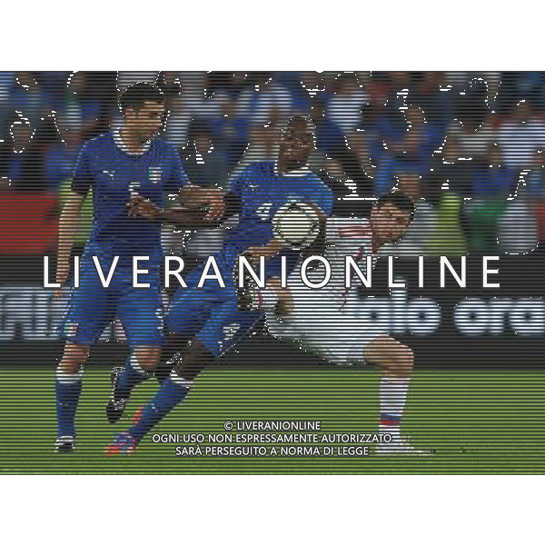 Partita Amichevole in vista di EURO 2012 Zurigo - 01.06.2012 Italia-Russia Nella Foto:ogbonna e thiago motta /Ph.Vitez-Ag. Aldo Liverani