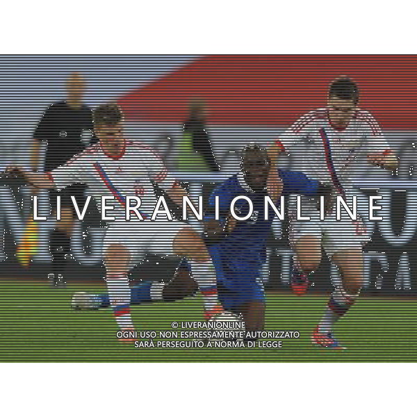 Partita Amichevole in vista di EURO 2012 Zurigo - 01.06.2012 Italia-Russia Nella Foto:balotelli mario e arshavin /Ph.Vitez-Ag. Aldo Liverani