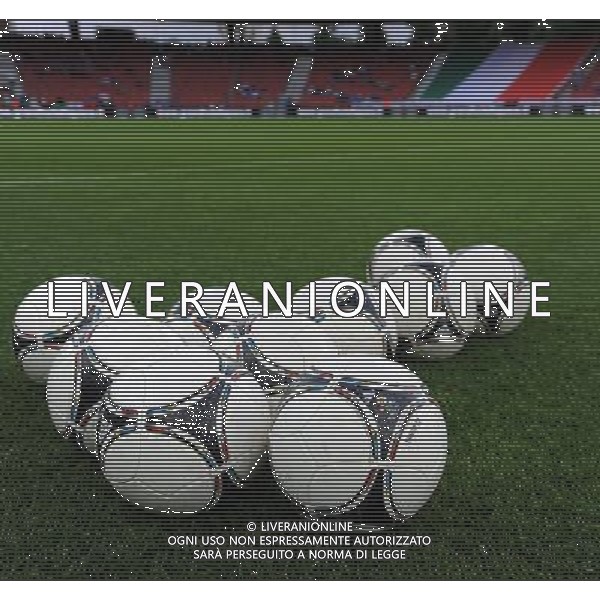 Partita Amichevole in vista di EURO 2012 Zurigo - 01.06.2012 Italia-Russia Nella Foto:Palloni EURO 2012 /Ph.Vitez-Ag. Aldo Liverani