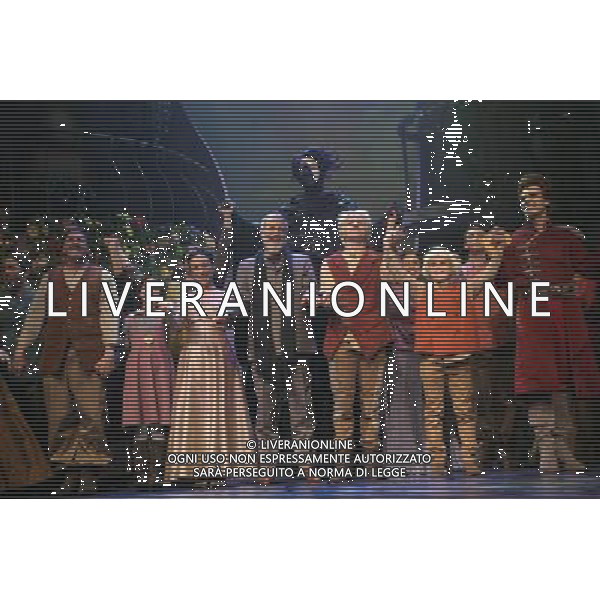 Curtain call of the world premiere of Cat Stevens\' musical fantasy Moonshadow. Cat Stevens joined the cast on stage. ©PHOTOSHOT/Agenzia Aldo Liverani Sas - ITALY ONLY - EDITORIAL USE ONLY