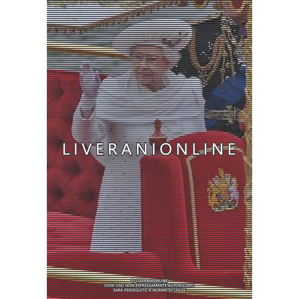  Queen Elizabeth II and the Duke of Edinburgh onboard The royal barge, the Spirit of Chartwell at the Thames Diamond Jubilee Pageant to celebrate Her Majesty The Queen Elizabeth 2nd\'s 60 years as monarch of the United Kingdom. It is one of the largest flotillas ever assembled on the river. Rowed boats and working boats and pleasure vessels of all shapes and sizes will be beautifully dressed with streamers and Union Flags, their crews and passengers turned out in their finest rigs. The armed forces, fire, police, rescue and other services will be afloat and there will be an exuberance of historic boats, wooden launches, steam vessels and other boats of note. Date 03rd June 2012 PHOTOSHOT/AG ALDO LIVERANI SAS ITALY ONLY -
