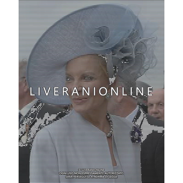Princess Michael of Kent arrives at the Investec Epsom Derby, 2-6-12 ©photoshot/Agenzia Aldo Liverani Sas - ITALY ONLY - REALI INGLESI: La famiglia reale e la Regina Elisabetta II d\'inghilterra al Derby, festival equestre a Epsom nel Surrey,, il 2 giugno 2012 nel primo giorno ufficiale delle celebrazioni del Giubileo di Diamante