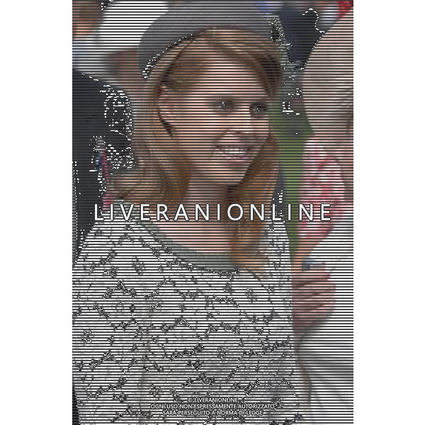 Princess Beatrice \' Princess Eugine at the Investec Epsom Derby. 2-6-12 ©photoshot/Agenzia Aldo Liverani Sas - ITALY ONLY - REALI INGLESI: La famiglia reale e la Regina Elisabetta II d\'inghilterra al Derby, festival equestre a Epsom nel Surrey,, il 2 giugno 2012 nel primo giorno ufficiale delle celebrazioni del Giubileo di Diamante
