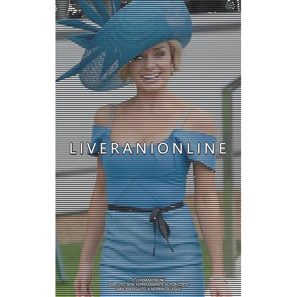 Katherine Jenkins at the Investec Epsom Derby 2-6-12 ©photoshot/Agenzia Aldo Liverani Sas - ITALY ONLY - REALI INGLESI: La famiglia reale e la Regina Elisabetta II d\'inghilterra al Derby, festival equestre a Epsom nel Surrey,, il 2 giugno 2012 nel primo giorno ufficiale delle celebrazioni del Giubileo di Diamante