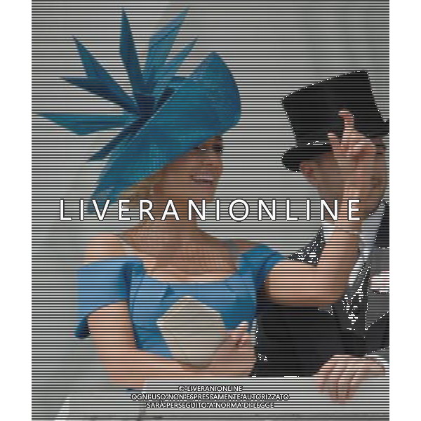 Katherine Jenkins at the Investec Epsom Derby 2-6-12 ©photoshot/Agenzia Aldo Liverani Sas - ITALY ONLY - REALI INGLESI: La famiglia reale e la Regina Elisabetta II d\'inghilterra al Derby, festival equestre a Epsom nel Surrey,, il 2 giugno 2012 nel primo giorno ufficiale delle celebrazioni del Giubileo di Diamante
