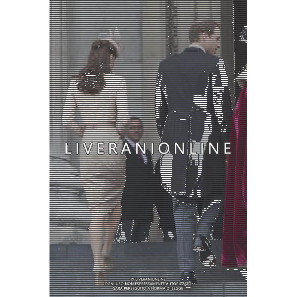  Date: 05/06/12 Pictured: The Duke and Duchess of Cambridge Caption: The Queen takes part in thanksgiving service at St Paul\'s Cathedral on the final day of her Diamond Jubilee celebrations to mark the final day of the Diamond Jubilee weekend, the Queen will later head to Mansion House before a formal procession in a carriage ©photoshot/Agenzia Aldo Liverani Sas - ITALY ONLY - REALI INGLESI: Ambasciatori e Capi di Stato del Commonwealth ospiti della Regina Elisabetta II e della famiglia reale, alla funzione di ringraziamento nella Cattedrale di St Paul\'s a Londra, Inghilterra il 5 giugno 2012 durante le celebrazioni del Giubileo di diamante