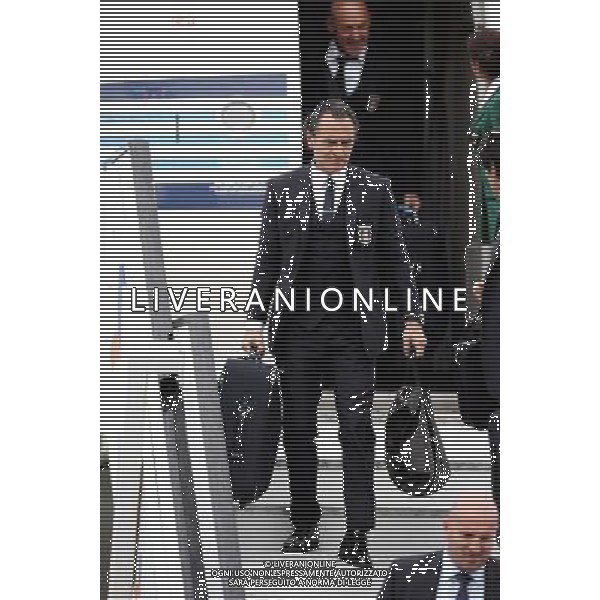 KRAKOW LOTNISKO KRAKOW BALICE 05.06.2012 EURO 2012 PILKA NOZNA REPREZENTACJA WLOCHY PRZYLOT DO POLSKI NZ CESARE PRANDELLI TRENER FOT MICHAL NOWAK / NEWSPIX.PL CRACOW 05.06.2012 FOOTBALL CRACOW BALICE POLISH AIRPORT ARRIVING OF THE NATIONAL TEAM OF ITALY FOR TRAINING CAMPS IN POLAND DURING THE EURO 2012 MICHAL NOWAK / NEWSPIX.PL --- Newspix.pl AG ALDO LIVERANI S A S ONLY ITALY *** Local Caption *** www.newspix.pl mail us: info@newspix.pl call us: 0048 022 23 22 222 --- Polish Picture Agency by Ringier Axel Springer Poland