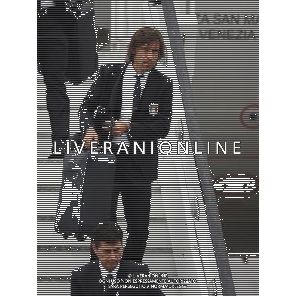 KRAKOW LOTNISKO KRAKOW BALICE 05.06.2012 EURO 2012 PILKA NOZNA REPREZENTACJA WLOCHY PRZYLOT DO POLSKI NZ ANDREA PIRLO FOT MICHAL NOWAK / NEWSPIX.PL CRACOW 05.06.2012 FOOTBALL CRACOW BALICE POLISH AIRPORT ARRIVING OF THE NATIONAL TEAM OF ITALY FOR TRAINING CAMPS IN POLAND DURING THE EURO 2012 MICHAL NOWAK / NEWSPIX.PL --- Newspix.pl AG ALDO LIVERANI S AS ONLY ITALY *** Local Caption *** www.newspix.pl mail us: info@newspix.pl call us: 0048 022 23 22 222 --- Polish Picture Agency by Ringier Axel Springer Poland