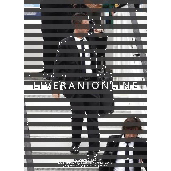 KRAKOW LOTNISKO KRAKOW BALICE 05.06.2012 EURO 2012 PILKA NOZNA REPREZENTACJA WLOCHY PRZYLOT DO POLSKI NZ ANTONIO CASSANO FOT MICHAL NOWAK / NEWSPIX.PL CRACOW 05.06.2012 FOOTBALL CRACOW BALICE POLISH AIRPORT ARRIVING OF THE NATIONAL TEAM OF ITALY FOR TRAINING CAMPS IN POLAND DURING THE EURO 2012 MICHAL NOWAK / NEWSPIX.PL --- Newspix.pl AG ALDO LIVERANI S AS ONLY ITALY *** Local Caption *** www.newspix.pl mail us: info@newspix.pl call us: 0048 022 23 22 222 --- Polish Picture Agency by Ringier Axel Springer Poland