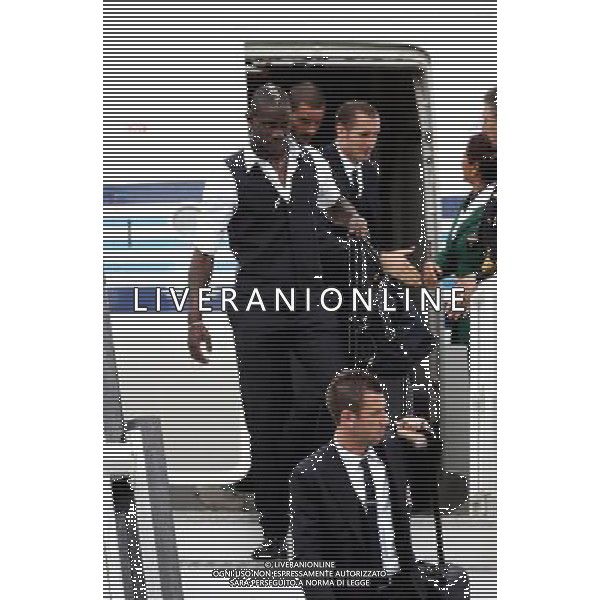 KRAKOW LOTNISKO KRAKOW BALICE 05.06.2012 EURO 2012 PILKA NOZNA REPREZENTACJA WLOCHY PRZYLOT DO POLSKI NZ MARIO BALOTELLI FOT MICHAL NOWAK / NEWSPIX.PL CRACOW 05.06.2012 FOOTBALL CRACOW BALICE POLISH AIRPORT ARRIVING OF THE NATIONAL TEAM OF ITALY FOR TRAINING CAMPS IN POLAND DURING THE EURO 2012 MICHAL NOWAK / NEWSPIX.PL --- Newspix.pl AG ALDO LIVERANI S AS ONLY ITALY *** Local Caption *** www.newspix.pl mail us: info@newspix.pl call us: 0048 022 23 22 222 --- Polish Picture Agency by Ringier Axel Springer Poland